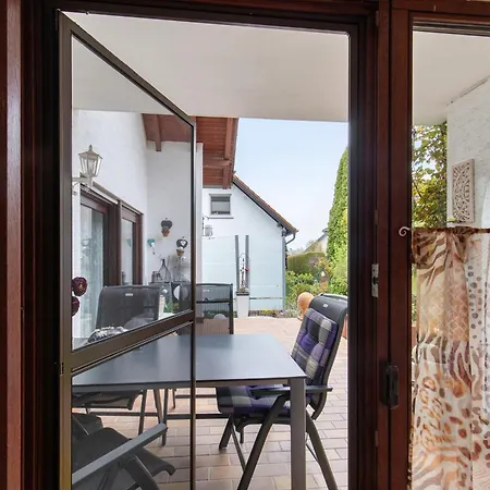 Haus Domblick بيت للعطل Guckingen