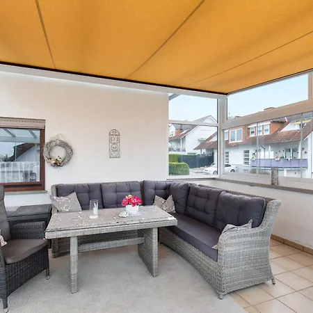 Haus Domblick بيت للعطل